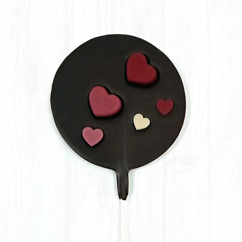Piruleta de chocolate negro Corazones